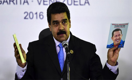 Premio Hugo Chávez a la paz Maduro crea premio “Hugo Chávez a la paz” al que nomina a Putin